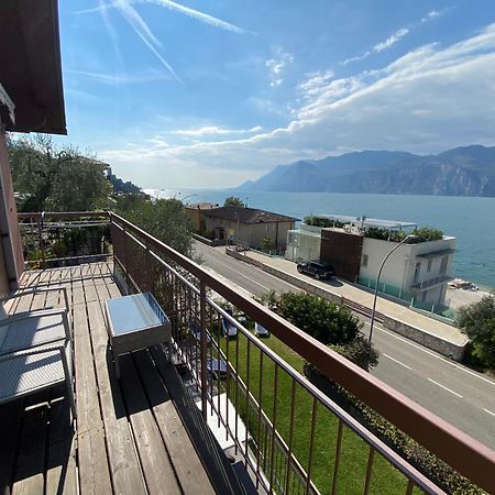Villa Pifferi Мальчезине Экстерьер фото